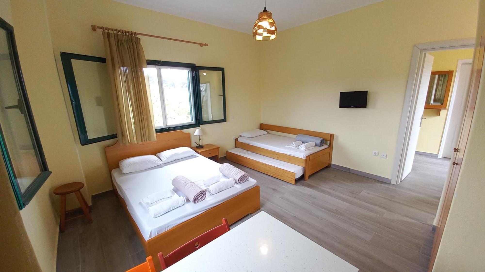 Sapfo Beach Studios Nikiti  Luaran gambar