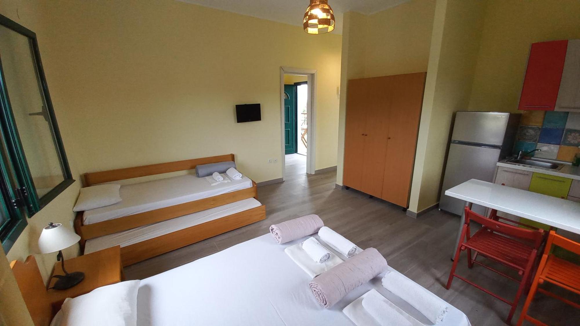 Sapfo Beach Studios Nikiti  Luaran gambar