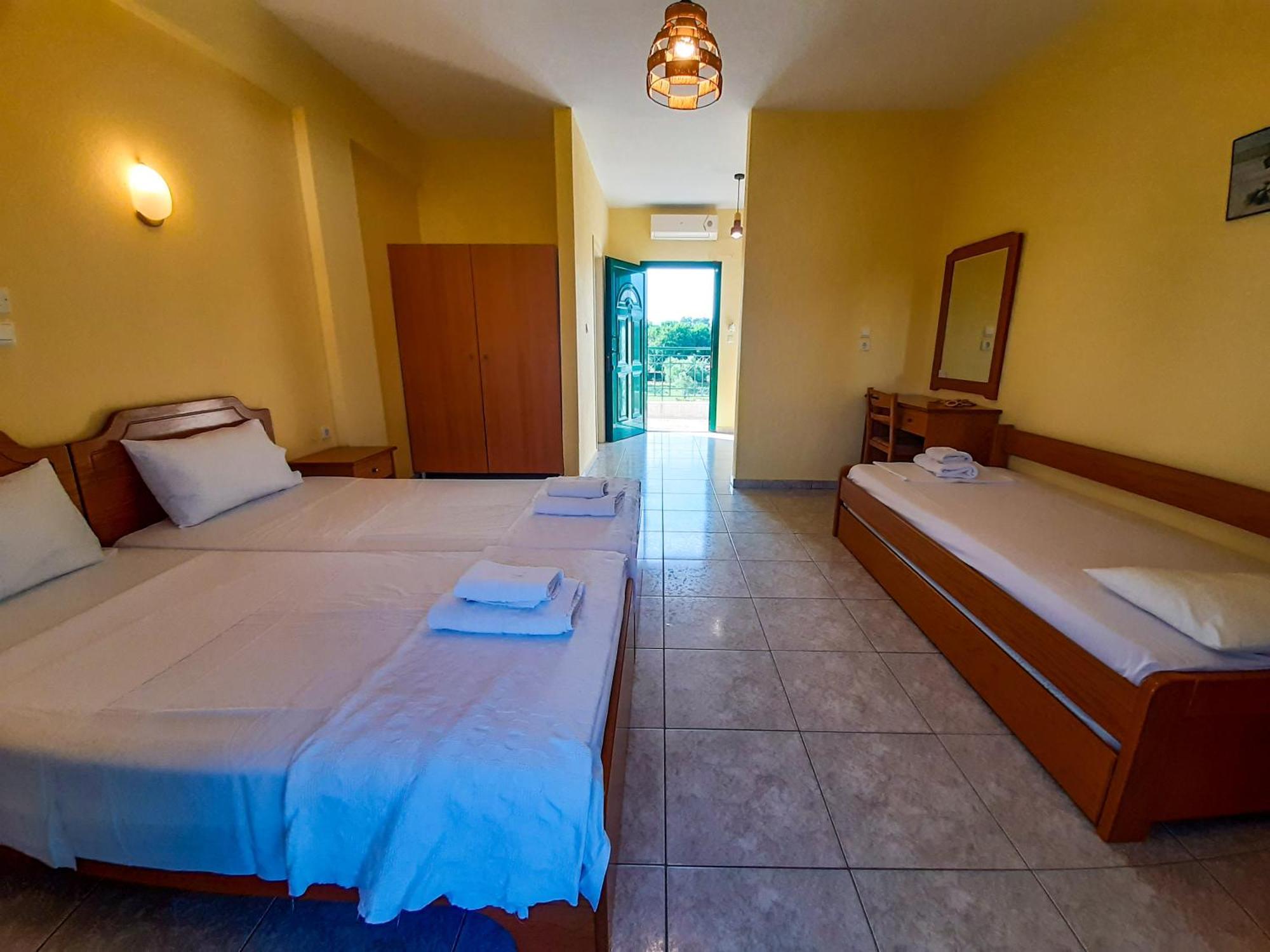 Sapfo Beach Studios Nikiti  Luaran gambar