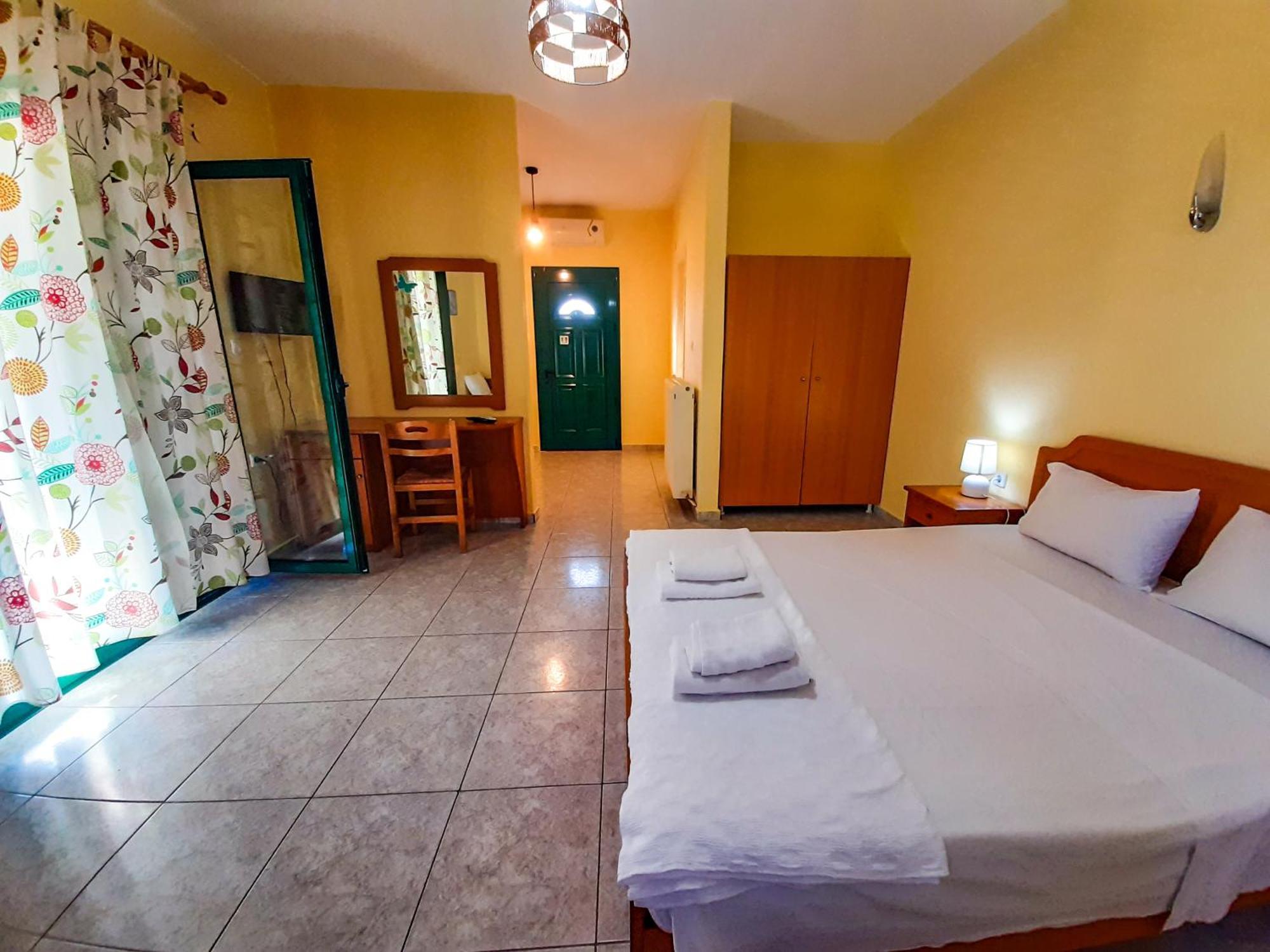 Sapfo Beach Studios Nikiti  Luaran gambar